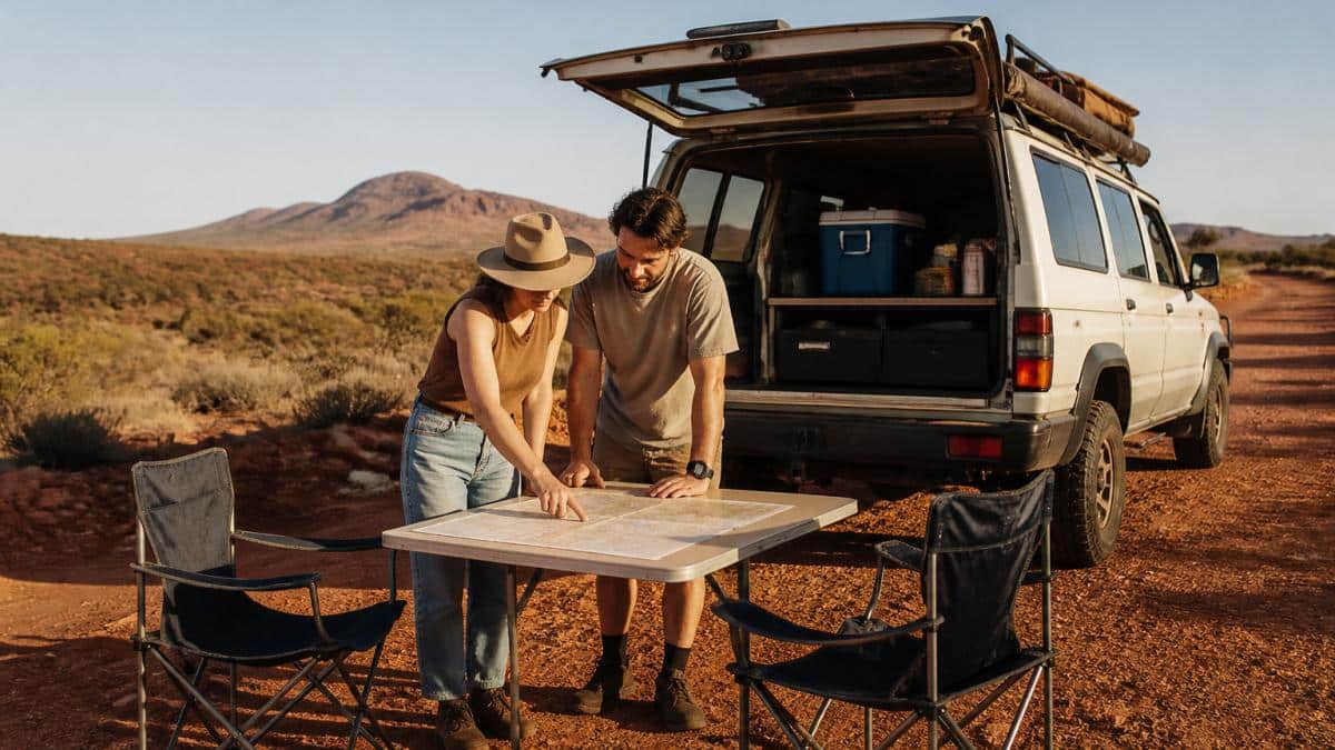 Infographic showing the campervan rental types best suited for different remote Western Australia travel routes.